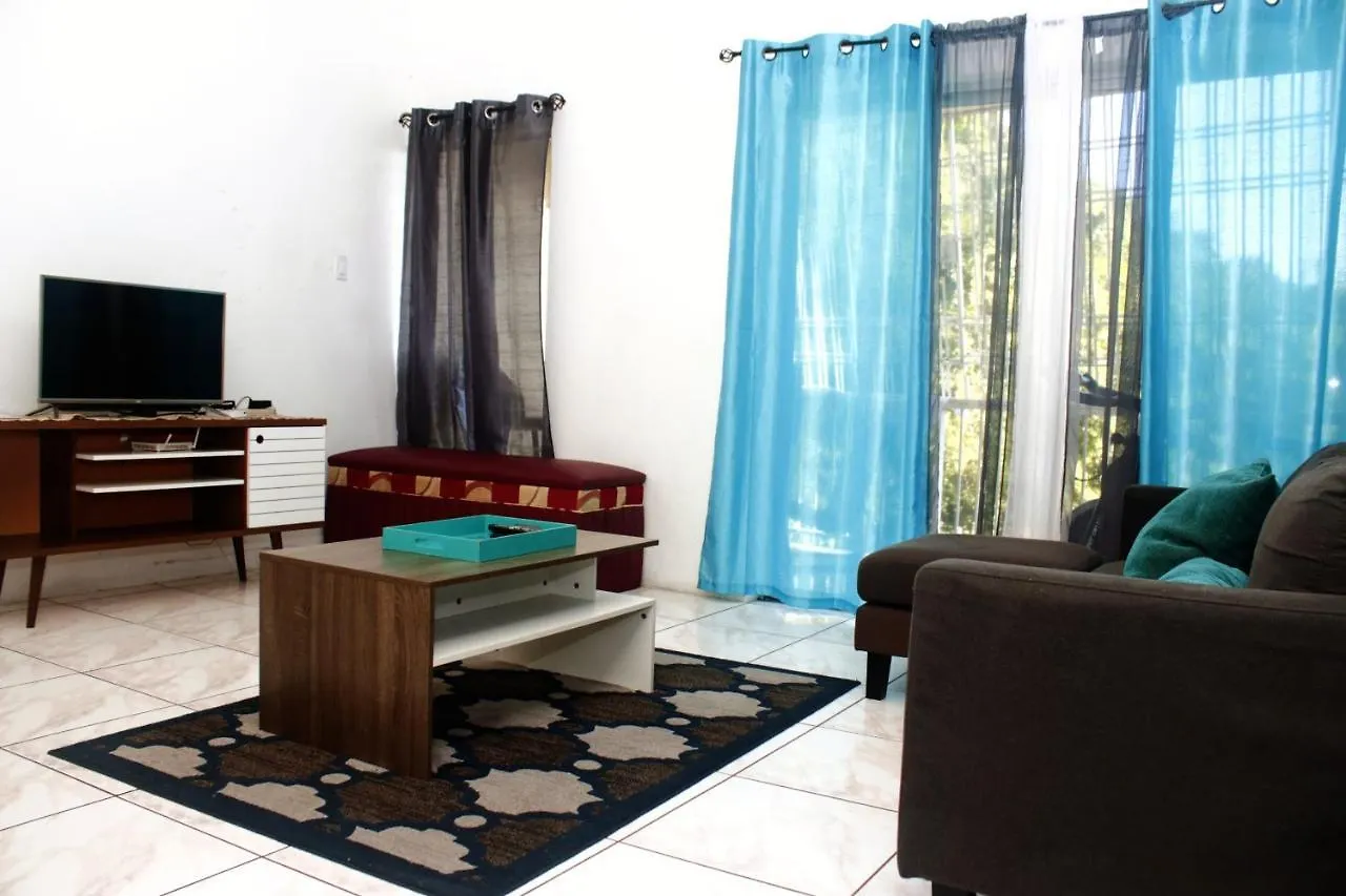 Crystoural Apartment Liguanea Sovereign Apt - 2 Bedrooms, 3 Beds, Host 4 Guest- Kingston! 0*, Kingston Jamaica